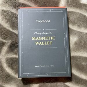 White Leather Magnetic Wallet for Women with Apple Airtag holder